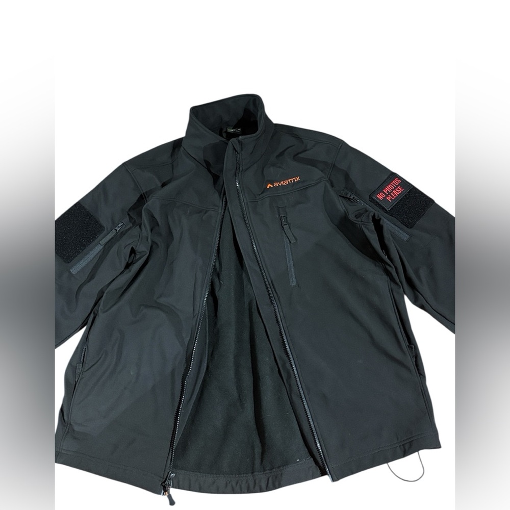 Condor Phantom Soft Shell Jacket 606 Full Zip Black
Jacket Size XL
